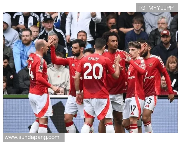 中超激战：尤文图斯狂胜利物浦六比二乌龙球瞬间引发全场沸腾