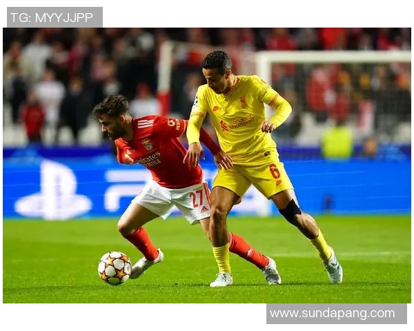 友谊赛精彩对决利物浦与本菲卡战成平局绝杀时刻点燃全场激情