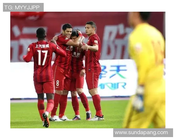 中超激战：莱比锡与利物浦战平乌龙球引发全场热议与数据分析