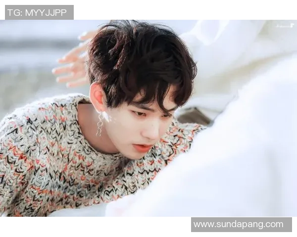 姚明明潮流引领时尚新风尚探索个性与自信的完美结合