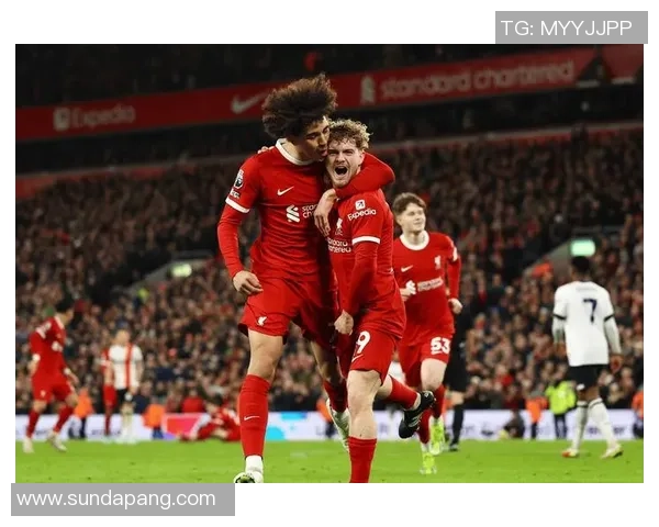 欧联杯曼联大胜尤文图斯战术解析全场瞬间沸腾的精彩时刻