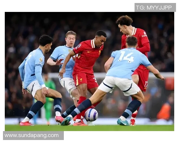 英超激战曼联大胜那不勒斯点球大战引发全场狂欢 英超激战曼联大胜那不勒斯点球大战引发全场狂欢