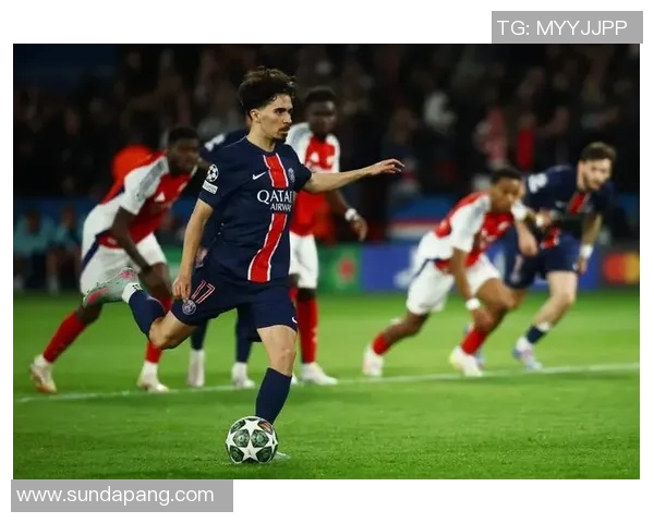 欧联杯精彩对决利物浦大胜巴黎圣日耳曼引发全场欢呼与热议 欧联杯精彩对决利物浦大胜巴黎圣日耳曼引发全场欢呼与热议