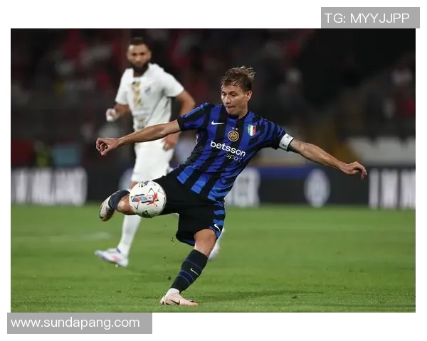 意甲激战国米逆转多特蒙德红牌争议引发全场热议与战术解析 意甲激战国米逆转多特蒙德红牌争议引发全场热议与战术解析