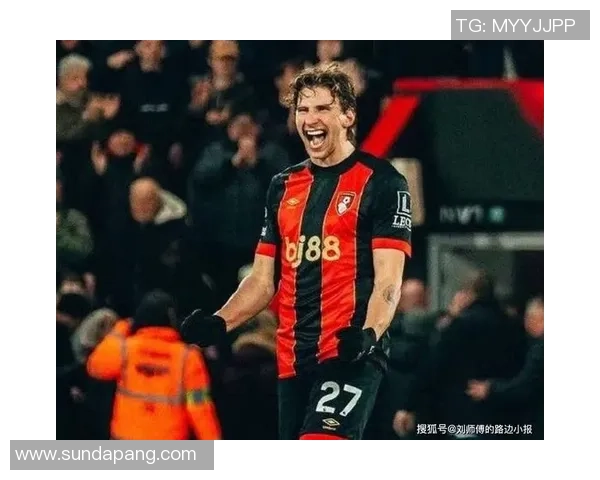 欧联杯激战巴黎圣日耳曼与利物浦平局红牌事件引发全场热议与转会传闻