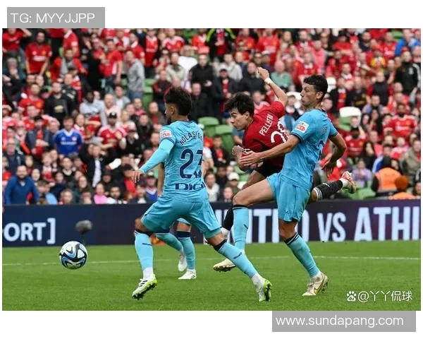 欧联杯惊现乌龙球曼联逆转马竞上演历史冷门精彩瞬间